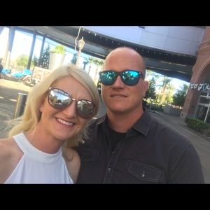 Meet your Posher, Megan